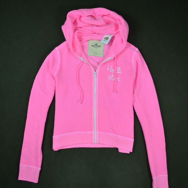Moleton Hollister